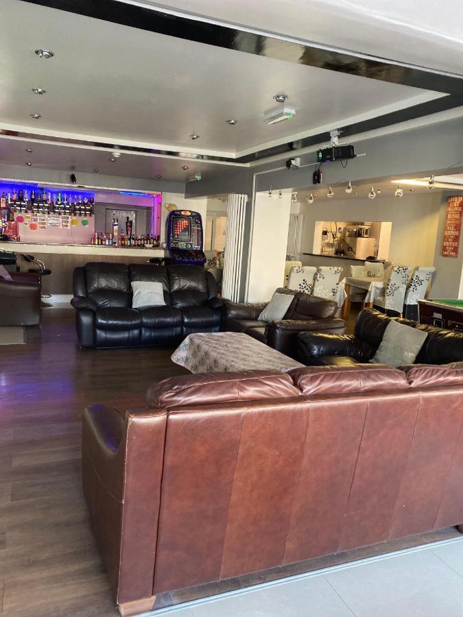 The Woodfield Hotel , Indoor Heated Swimming Pool, Spacious Lounge And Bar Блекпул Екстер'єр фото